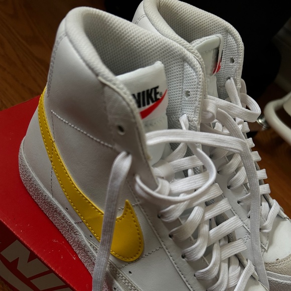 Nike Blazer Mid '77 GS - Picture 6 of 6